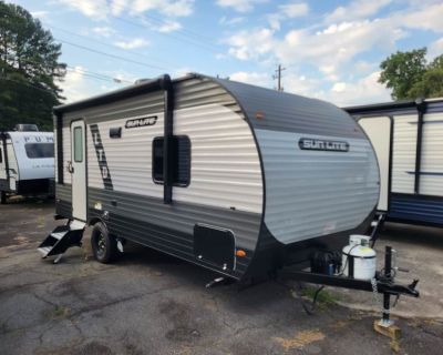 2025 Sunset Park Rv SUNLITE LTD 19RB LTD