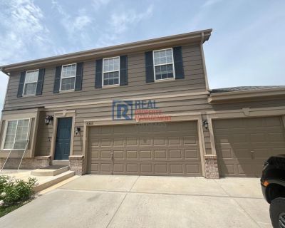 5303 Territorial St. Welcome to this stunning 5-bedroom, 4-bathroom home located in one of Parker s most desirable communities. With spacious living areas, modern upgrades, and thoughtful design throughout, this home offers exceptional comfort and convenience. Enjoy central A/C, a gas furnace, ceiling fans, and a cozy living room fireplace. The main level features an open-concept layout with ne...