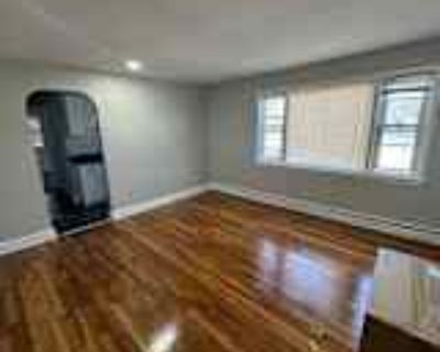 1 Bedroom 1BA Apartment For Rent in Milford, CT 26 Golden Hill St unit 2