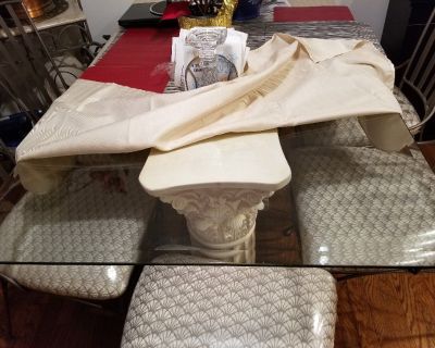 Large table glass for kitchen or office