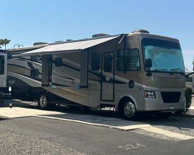 2011 Tiffin Motorhomes ALLEGRO 35 QBA