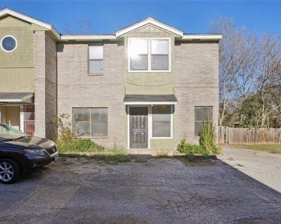 2 Bedroom 1BA Condo For Sale in San Marcos, TX