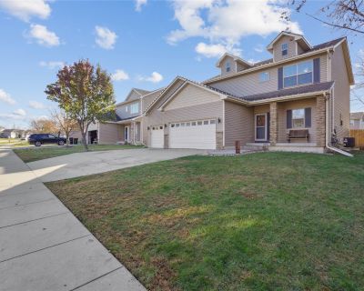 4 Bedroom 3BA 1808 ft Single Family House For Sale in Waukee, IA