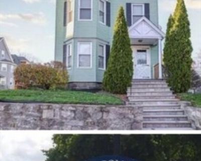 38 Fairview St Unit 1. 2 Bed/1 bath in Roslindale- washer and Dryer in unit plus walkable location. Located just 2 blocks from the bus stop and minutes from Roselidale Center (shops/ restaurants). this well -appointed apartment offers: Two spacious bedrooms, with one full bathroom. in unit washer and dryer. Easy access to public transit, shopping , and dining. Quiet residential neighborhood yet...