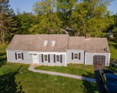 4 Bedroom 2BA 2354 ft Single Family House For Sale in Greenwich Township, NJ