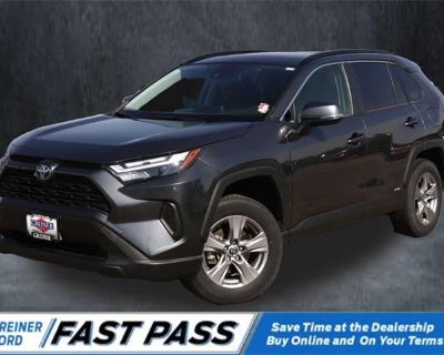 2022 Toyota RAV4 Hybrid AWD XLE 4DR SUV