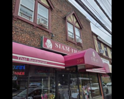 1230 ft Commercial Property For Sale in Scarsdale, NY