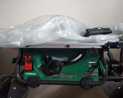 Hitachi 10" table saw