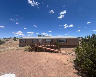 4 Bedroom 2BA 1904 ft Manufactured Home For Sale in SNOWFLAKE, AZ