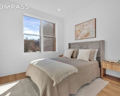 Seigel St Unit Garden, Brooklyn, Condo For Sale