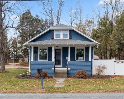 3 Bedroom 1BA 1366 ft Single Family Home For Sale in HOLDEN, MA