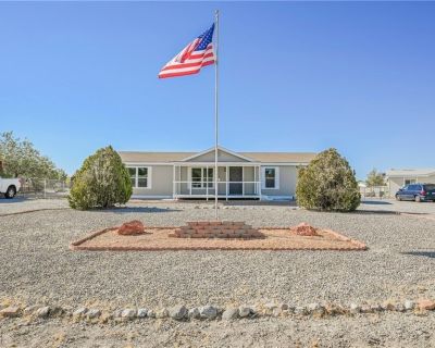 4 Bedroom 2BA 1512 ft Mobile Home For Sale in Pahrump, NV