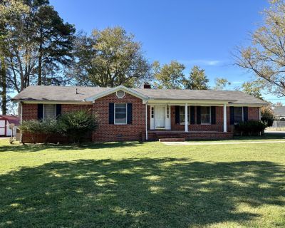 3 Bedroom 2BA 1714 ft Apartment For Rent in Tullahoma, TN