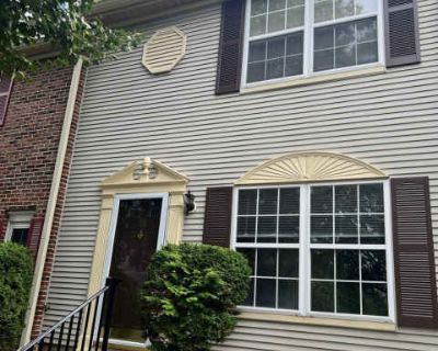 2 Bedroom 3BA 0 ft Apartment For Rent in Middlesex County, NJ