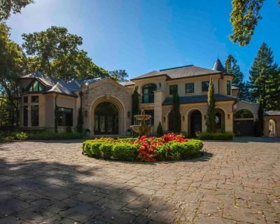 7 Bedroom 7BA 10138 ft House For Rent in Atherton, CA