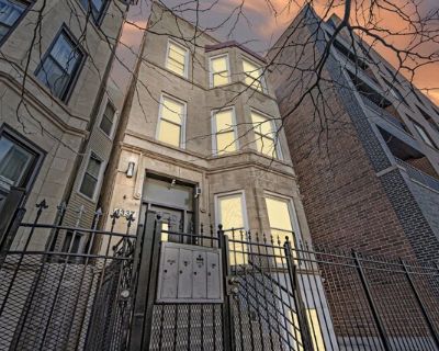 N Western Ave Apt,chicago, Condo For Rent