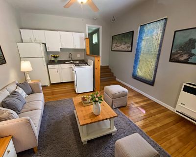 1 Bedroom 1BA Pet-Friendly Apartment For Rent in Manitou Springs, CO