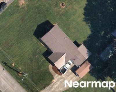 3 Bed 1.0 Bath Bankruptcy Property in Monticello, KY 42633 - Chesney St