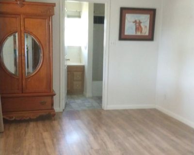 Fantastic opportunity to rent a room to live on a 15 acres.