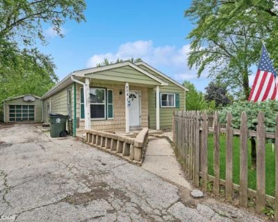 3 Bedroom 1BA 1142 ft Single Family Home For Sale in ROUND LAKE BEACH, IL