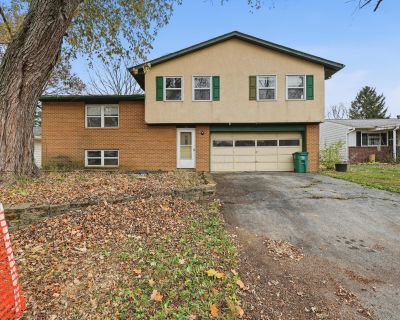 4 Bedroom 1BA 1908 ft Single Family House For Sale in Delaware, OH