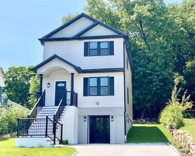 3 Bedroom 2BA 1722 ft Single Family House For Sale in Nyack, NY