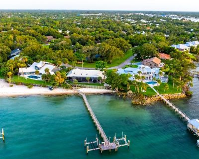 3 Bedroom 2BA 2664 ft Furnished Pet-Friendly House For Rent in Stuart, FL
