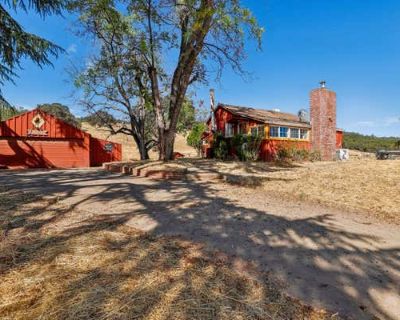1 Bedroom 1BA 744 ft Single Family Home For Sale in SHINGLE SPRINGS, CA