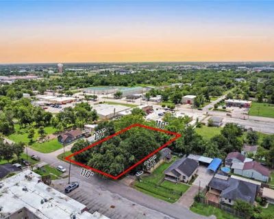 3 Bedroom 1BA 804 ft Single Family Home For Sale in PASADENA, TX