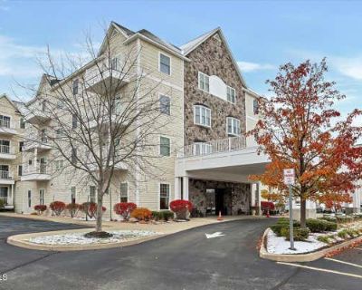 2 Bedroom 2BA 1522 ft Condominium For Sale in CLIFTON PARK, NY