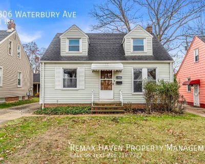 3 Bedroom 1BA 1092 ft Pet-Friendly Single-family home For Rent in Maple Heights, OH