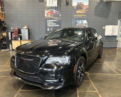 Chrysler 300 2023 300S AWD