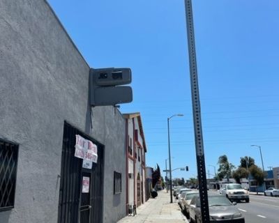 4806 ft Commercial Property For Sale in Los Angeles, CA