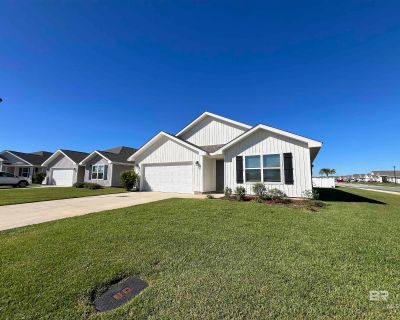 4 Bedroom 2BA 1800 ft Apartment For Rent in Daphne, AL