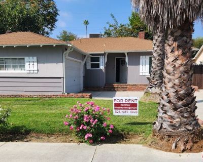 3 Bedroom 2BA 1386 ft Apartment For Rent in Van Nuys, CA