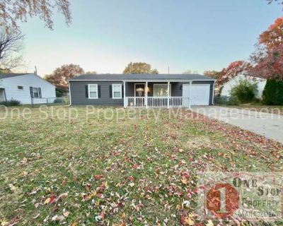 3 Bedroom 1BA 950 ft Pet-Friendly Apartment For Rent in Independence, MO