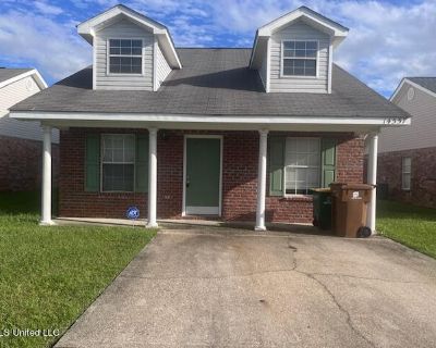 3 Bedroom 2BA 1210 ft Apartment For Rent in Diberville, MS
