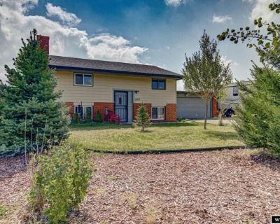 W Riverside Ter, Casper, Home For Sale