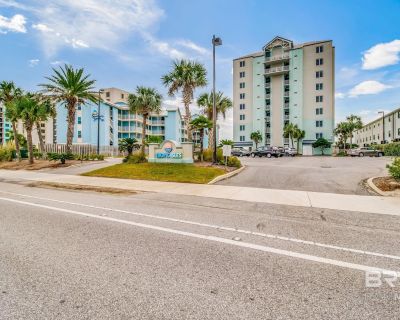 1 Bedroom 1BA 804 ft Condo For Sale in Gulf Shores, AL