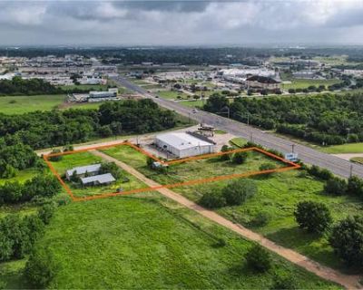 2731 ft Land For Sale in BRENHAM, TX