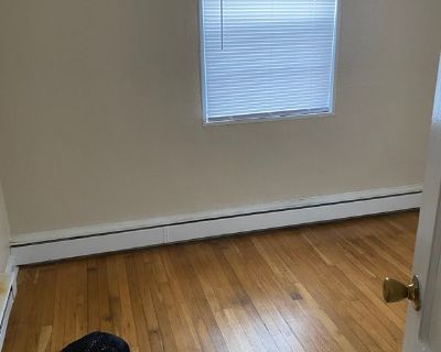 Tanisha Winborne (Has an Apartment). Room in the 2 Bedroom 1BA Apartment For Rent in Newport...