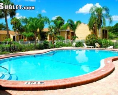 2 Bedroom 1BA Pet-Friendly Vacation Property For Rent in Sarasota, FL