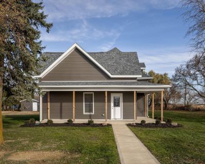 3 Bedroom 2BA 2362 ft Single Family House For Sale in Frankfort, IN