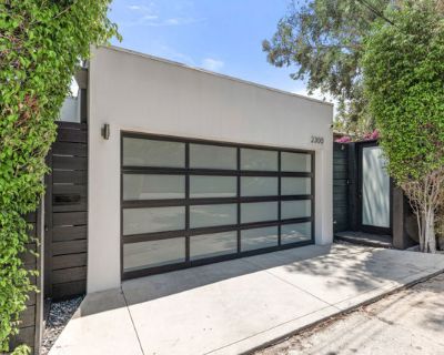 3 Bedroom 4BA 2719 ft House For Rent in Los Angeles, CA