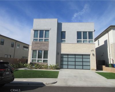 20601 W Hummingbird Court. Property for Rent in Porter Ranch, CA for $8,895 with 5 bedrooms and 5 full baths, 1 half bath. This 3,863 square foot property was built in 2022 on a lot size of 0.2093.. This 2022 built luxury Toll Brothers home in the sought after Hillcrest gated community with 5 bedrooms and 5.5 bathrooms is stunning to say the least! As you enter the home, your first look is of t...