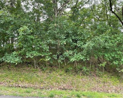 Lots and Land For Sale in Gallatin, MO