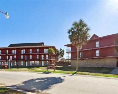 Lac Saint Pierre Dr Apt,harvey, Condo For Rent