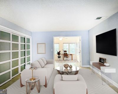 1 Bedroom 1BA 812 ft Condo For Sale in Atlanta, GA