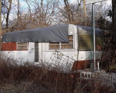 1968 22.5 ft travelmaster  trailer  restoration project