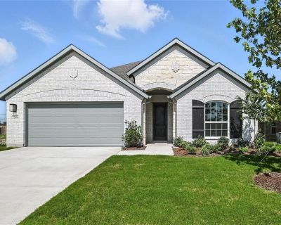 5 Bedroom 3BA 2168 ft Single Family House For Rent in Anna, TX